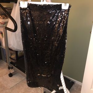 Black sequin bodycon midi skirt